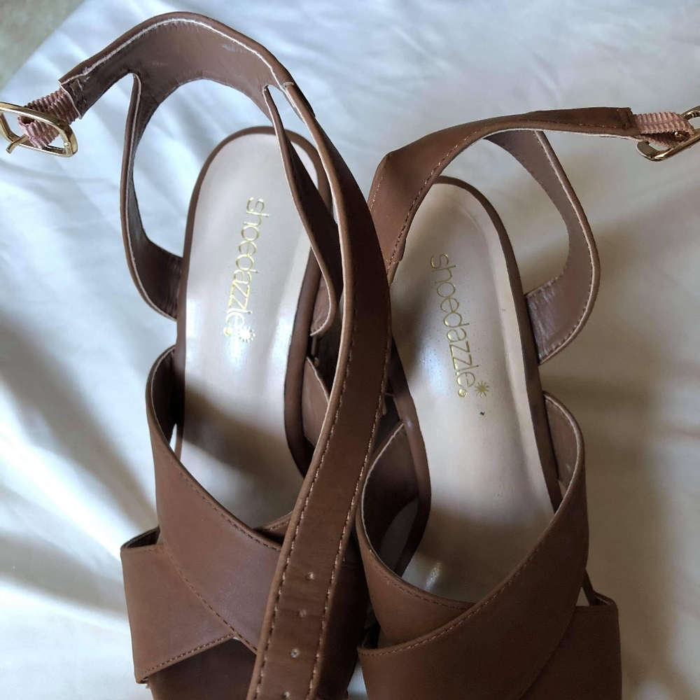 Women's Brown Wedges - Picture 5 of 8